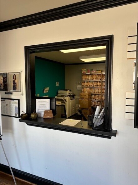 More Photos Of 2204 Crestmoor Rd, Nashville Medical For Lease