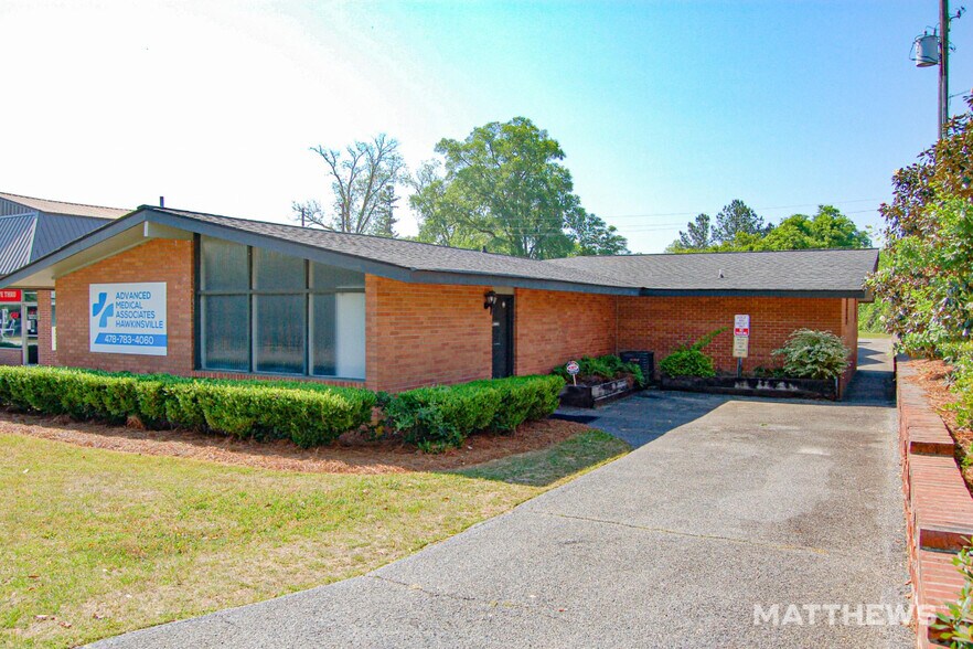 Primary Photo Of 155 Commerce St, Hawkinsville Healthcare For Sale