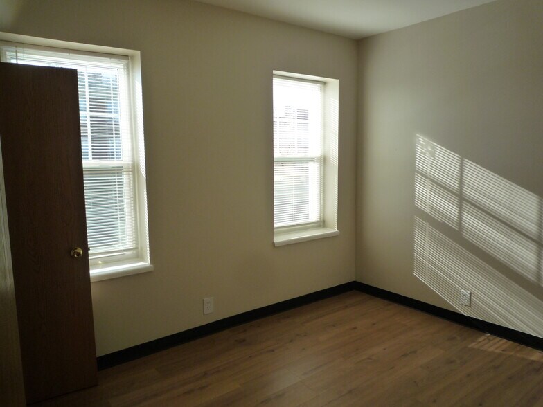 More Photos Of 4400 W Florissant Ave, Saint Louis Apartments For Sale