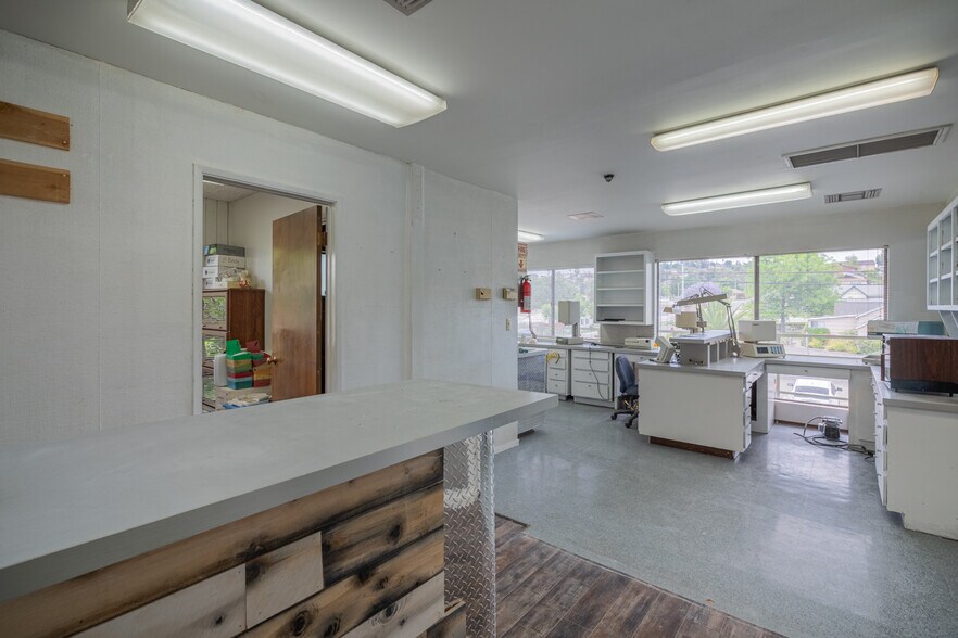 More Photos Of 899 E Grand Ave, Escondido Medical For Sale