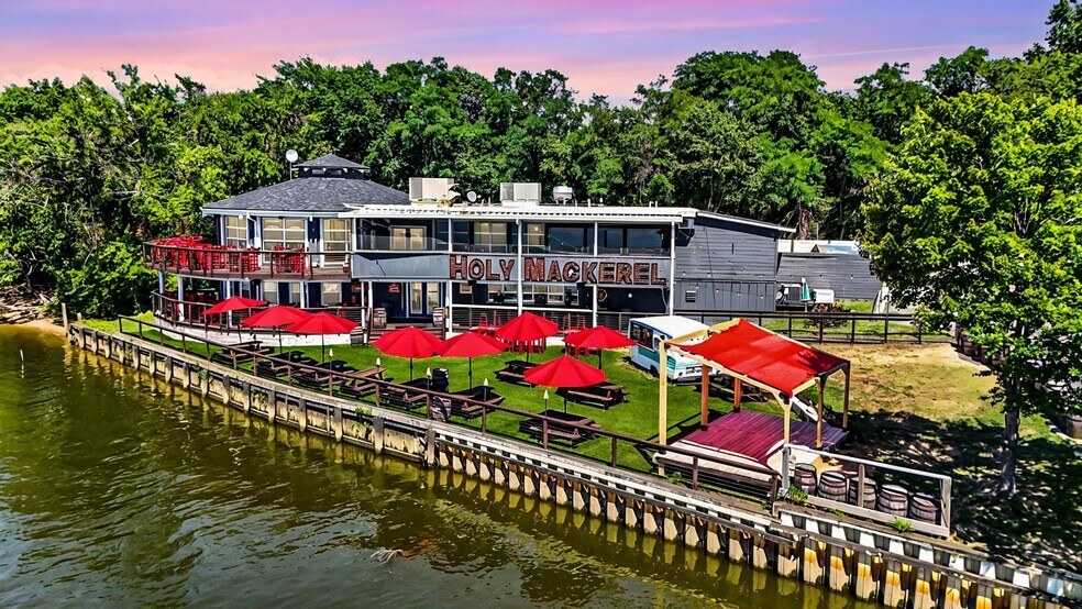 More Photos Of 700 Jordan Point Rd, Hopewell Restaurant For Sale