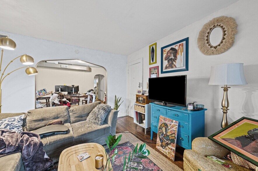 More Photos Of 5029-5035 Troost ave, Kansas City Multifamily For Sale