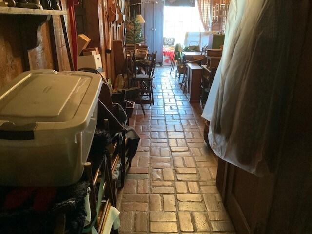 More Photos Of 1523 N Cotner Blvd, Lincoln Storefront Retail Residential For Sale