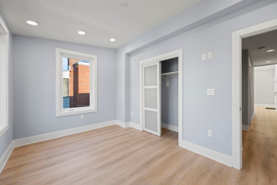 More Photos Of 4535 Avondale St, Bethesda Apartments For Sale