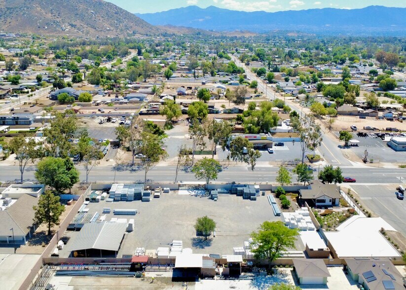 More Photos Of 791 6th St, Norco Specialty For Sale