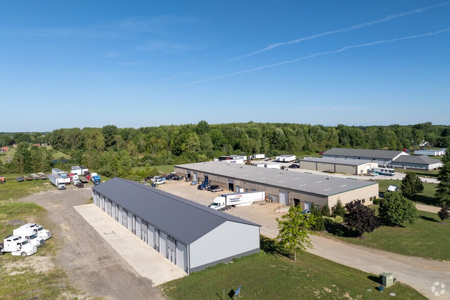 More Photos Of 12340 Eaton Commerce Pky, Columbia Station Office For Lease