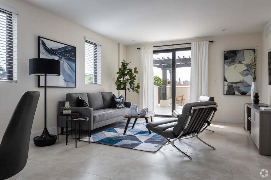 More Photos Of 1091 Galiano St, Coral Gables Apartments For Sale