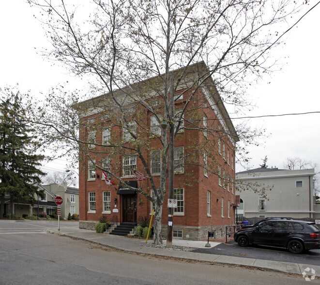 More Photos Of 75 Navy St, Oakville Office For Sale
