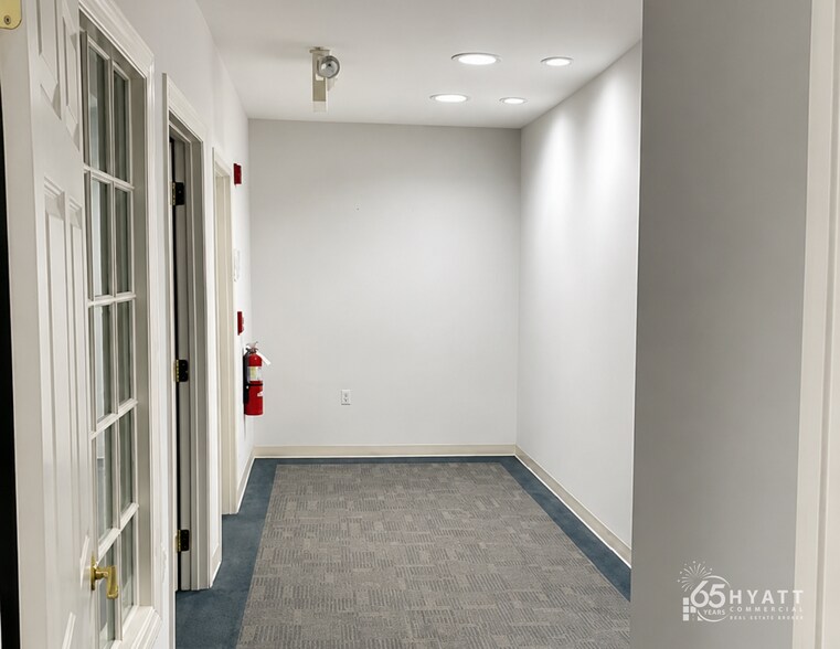 More Photos Of 1049 MD-3, Gambrills Office For Lease