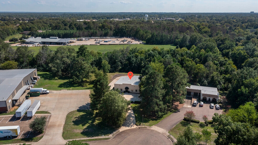 More Photos Of 125 Solleftea Dr, Madison Industrial For Lease