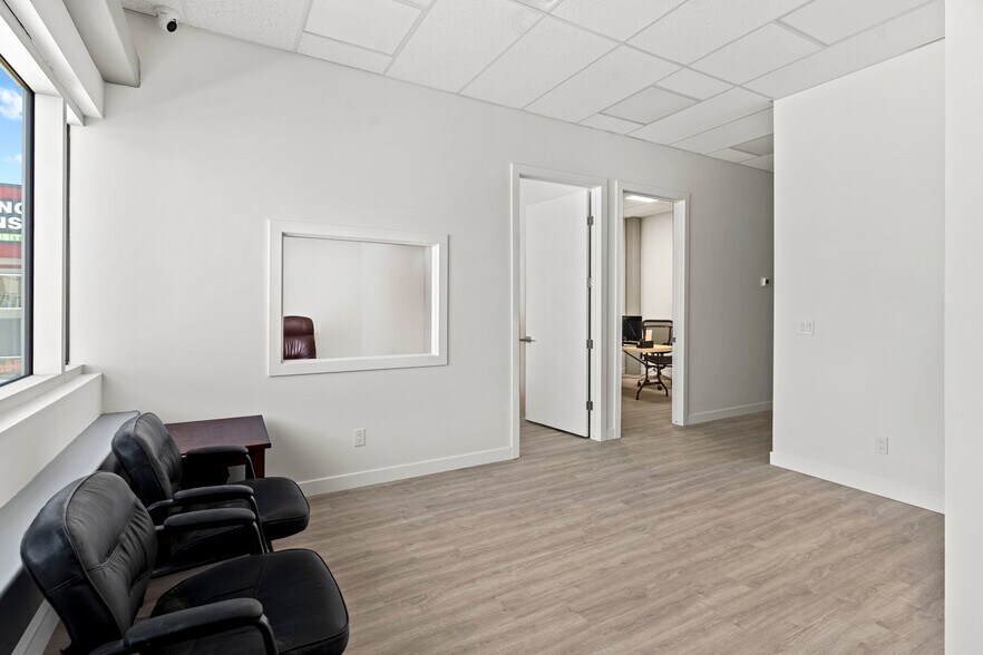 More Photos Of 10960 42 St NE, Calgary Storefront For Sale