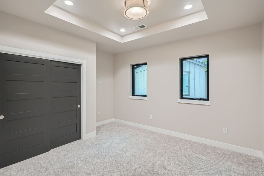 More Photos Of 606 Arapahoe St, Golden Apartments For Sale