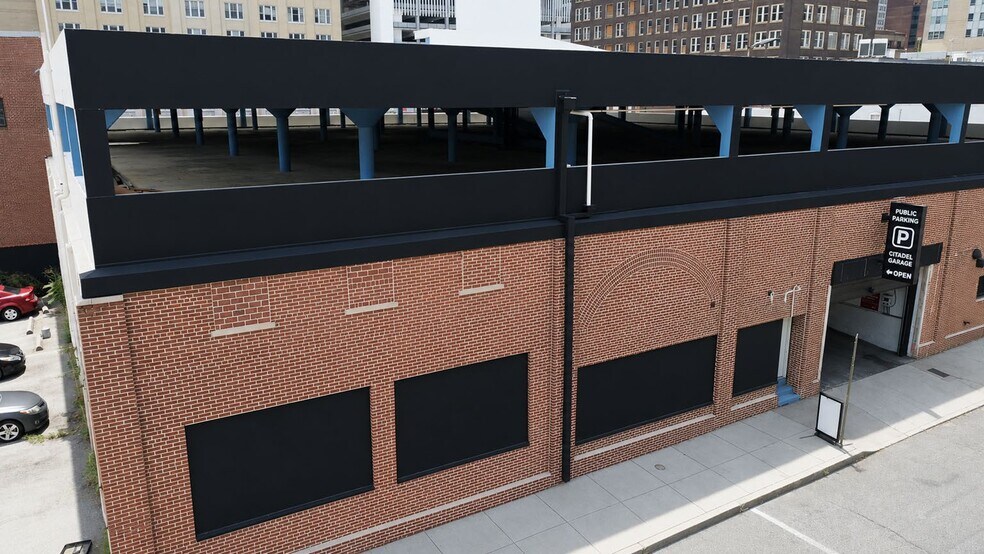 Primary Photo Of 199 Jefferson Ave, Memphis Parking Garage For Sale