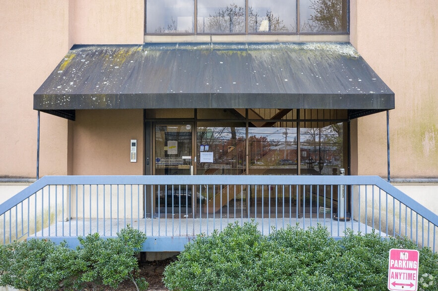 More Photos Of 141 New Rd, Parsippany Office For Lease