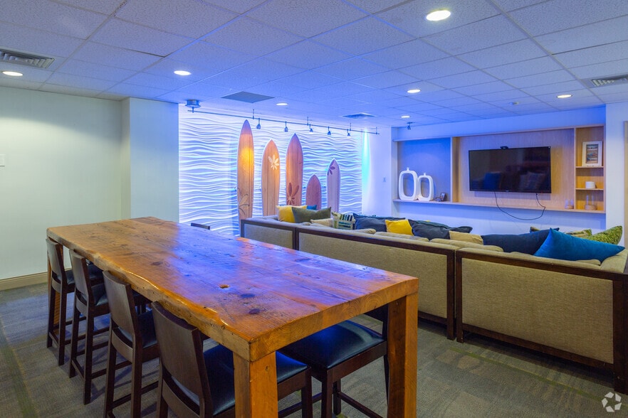 More Photos Of 205 34th St, Virginia Beach Apartments For Lease