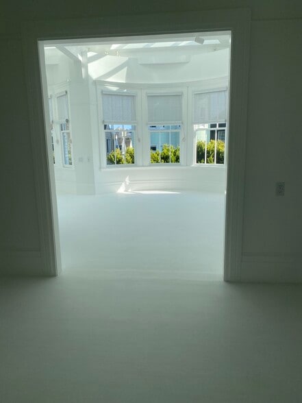 More Photos Of 3516 Sacramento St, San Francisco Storefront Retail Office For Lease