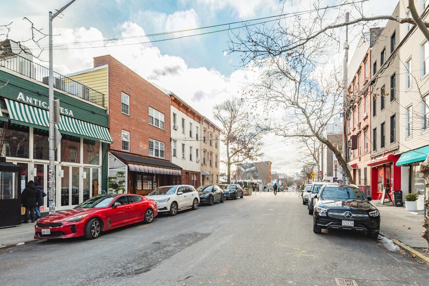 More Photos Of 119 Berry St, Brooklyn Multifamily For Sale