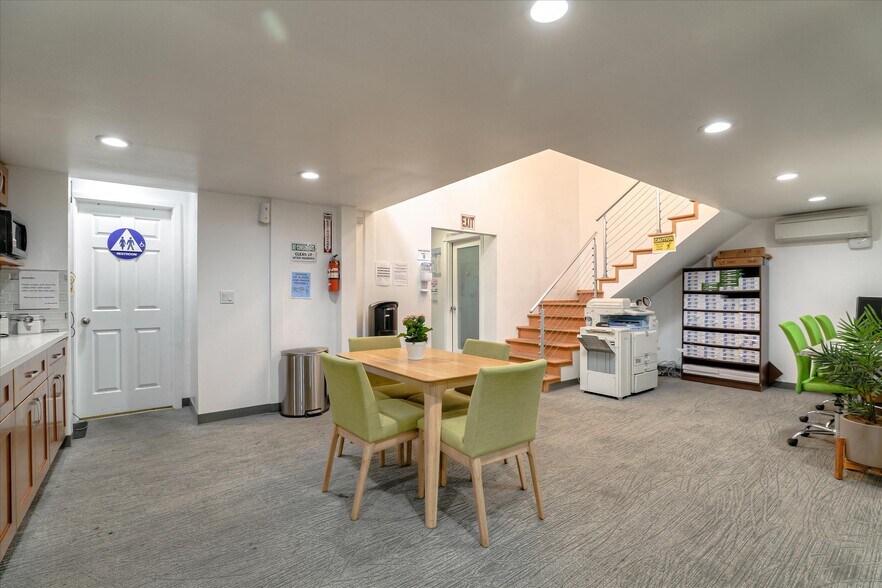 More Photos Of 1165-1169 N 5th St, San Jose Service For Sale