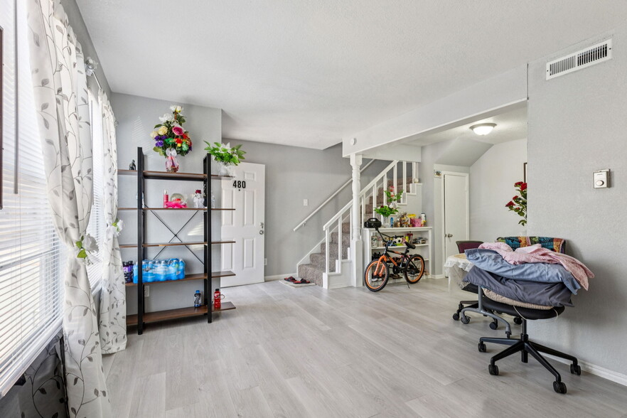 More Photos Of 500 Haley St, Irving Apartments For Sale