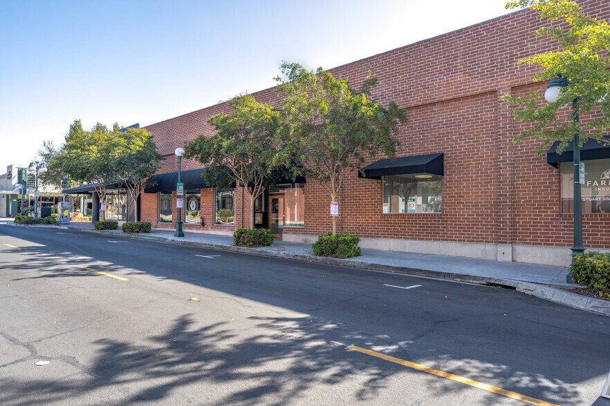 More Photos Of 501 S Myrtle Ave, Monrovia Office For Sale