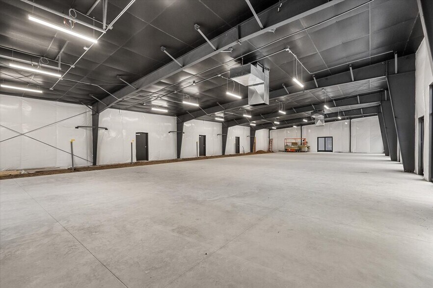 More Photos Of 1144 County Road D, Nekoosa General Retail For Sale