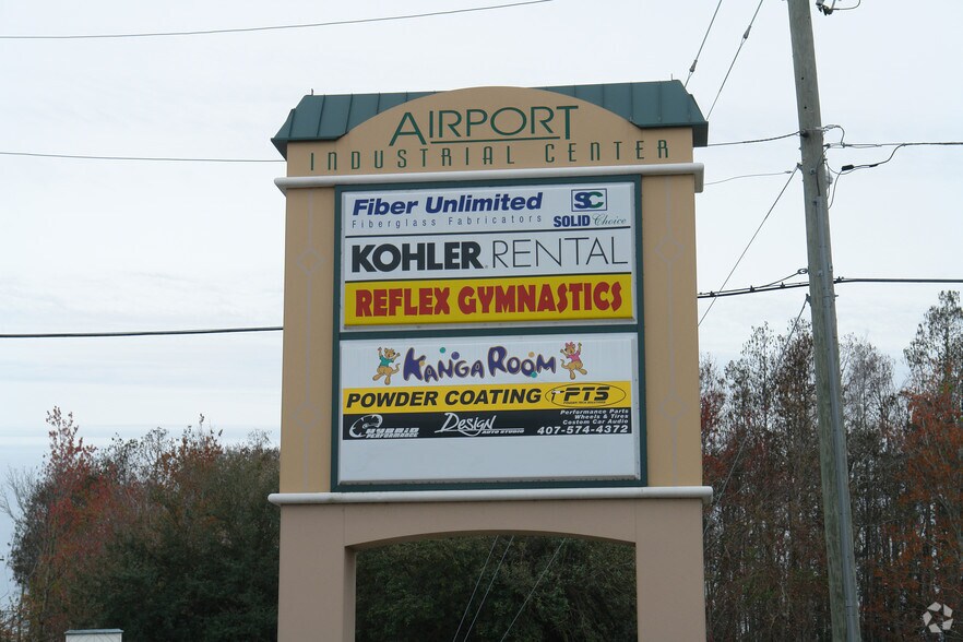 More Photos Of 7466 Narcoossee Rd, Orlando Light Distribution For Lease