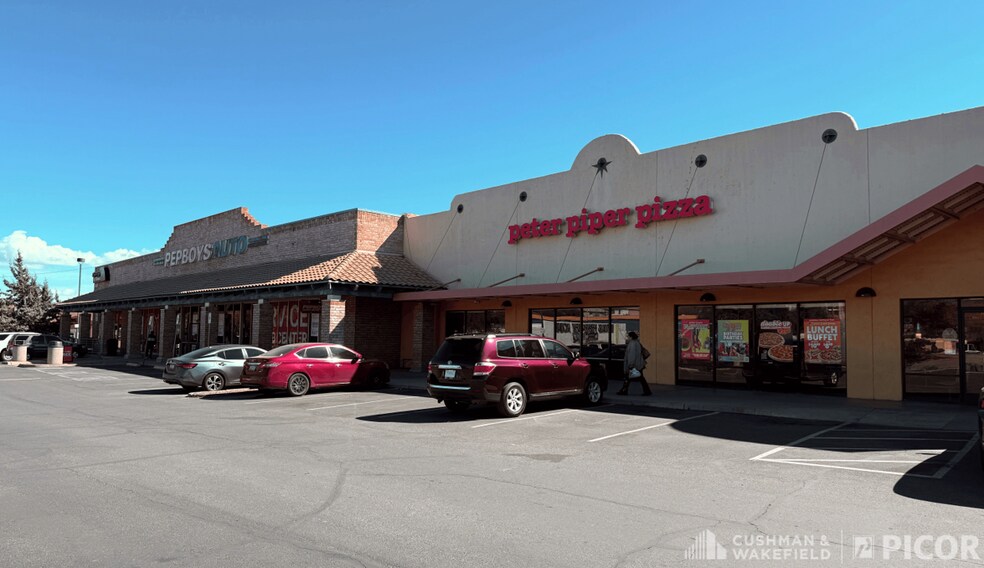 More Photos Of 251-492 Grand Court Plaza Dr, Nogales Unknown For Lease