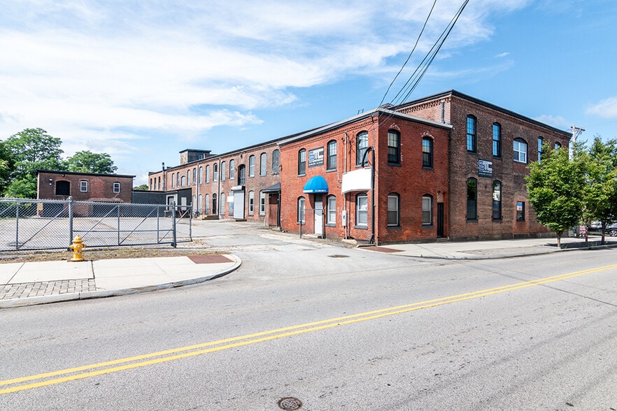More Photos Of 248 Pine St, Pawtucket Warehouse For Sale