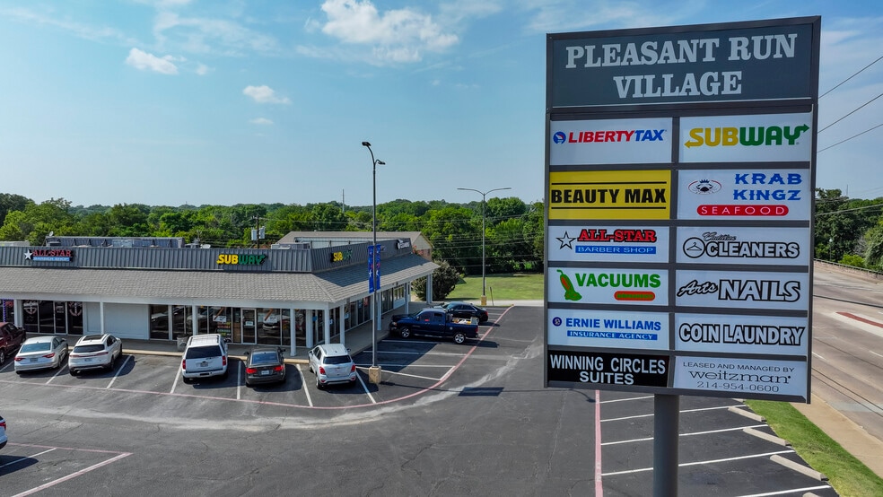 More Photos Of 917 N Hampton Rd, DeSoto Unknown For Lease