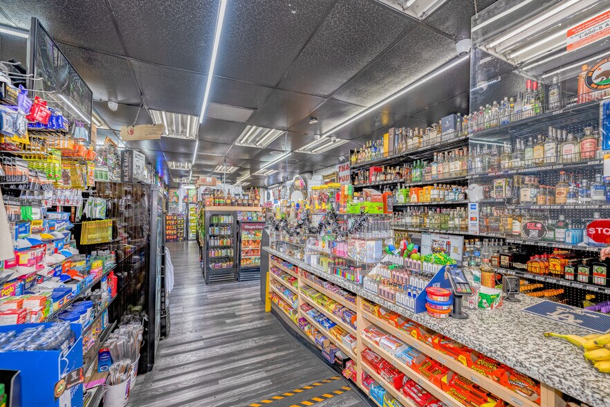 More Photos Of 2135 N San Fernando Rd, Los Angeles Service Station For Sale