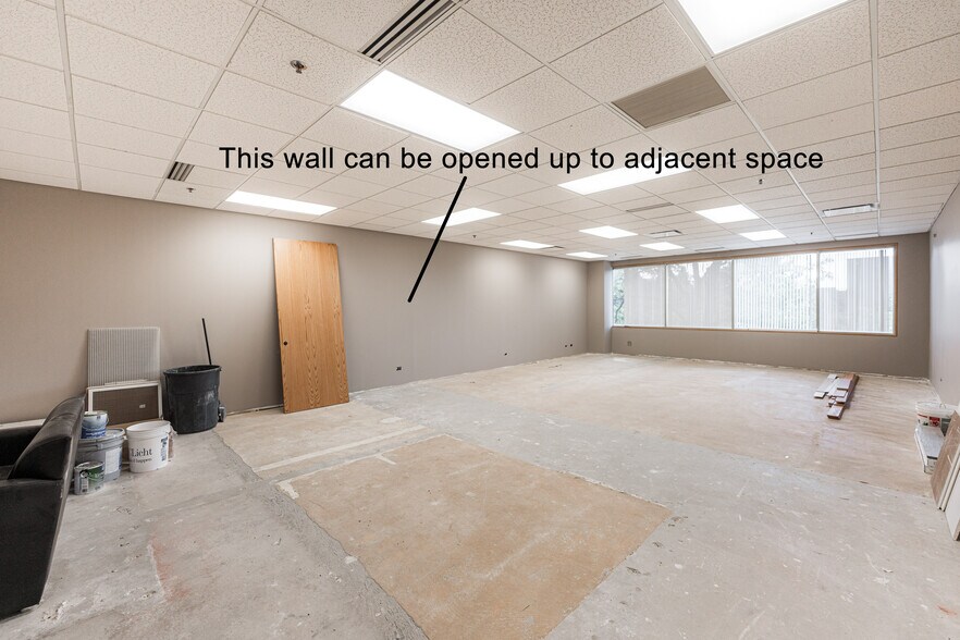 More Photos Of 290 Springfield Dr, Bloomingdale Medical For Lease