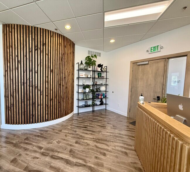More Photos Of 12481 S Fort St, Draper Medical For Lease