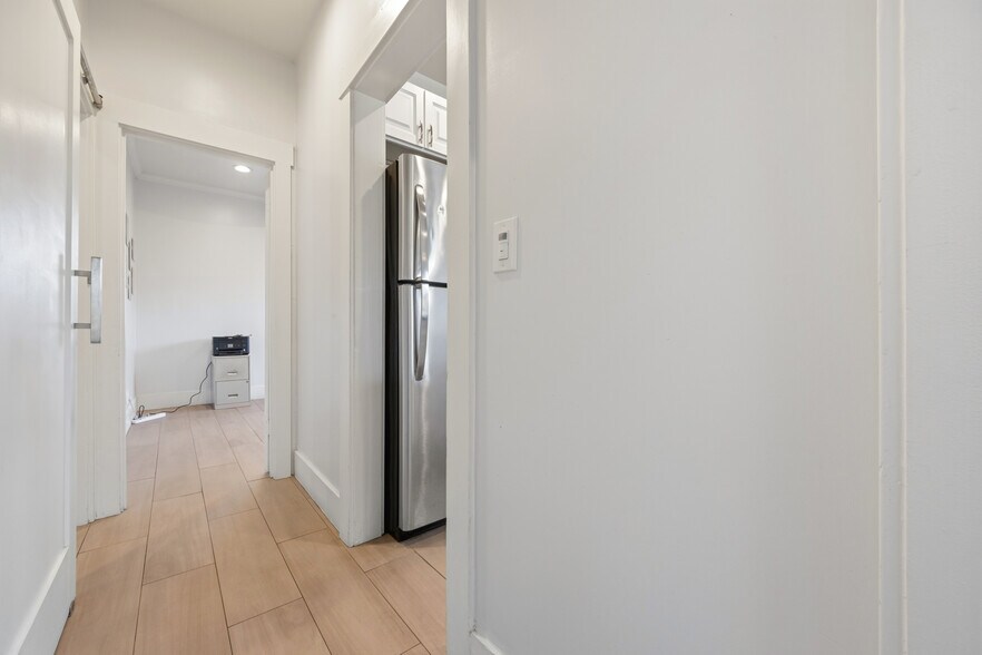 More Photos Of 325 E 14th St, Long Beach Apartments For Sale