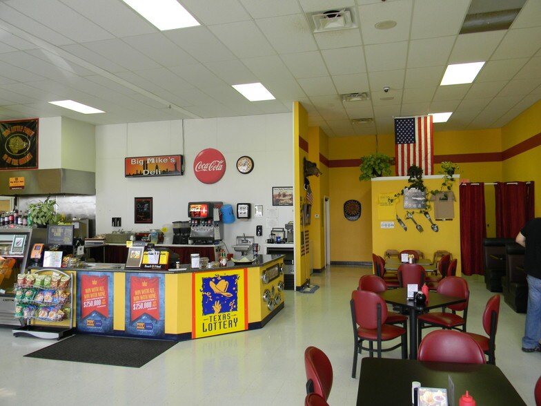 More Photos Of 14476 Horizon Blvd, El Paso Unknown For Lease