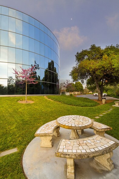 More Photos Of 1959 Palomar Oaks Way, Carlsbad Loft Creative Space For Lease