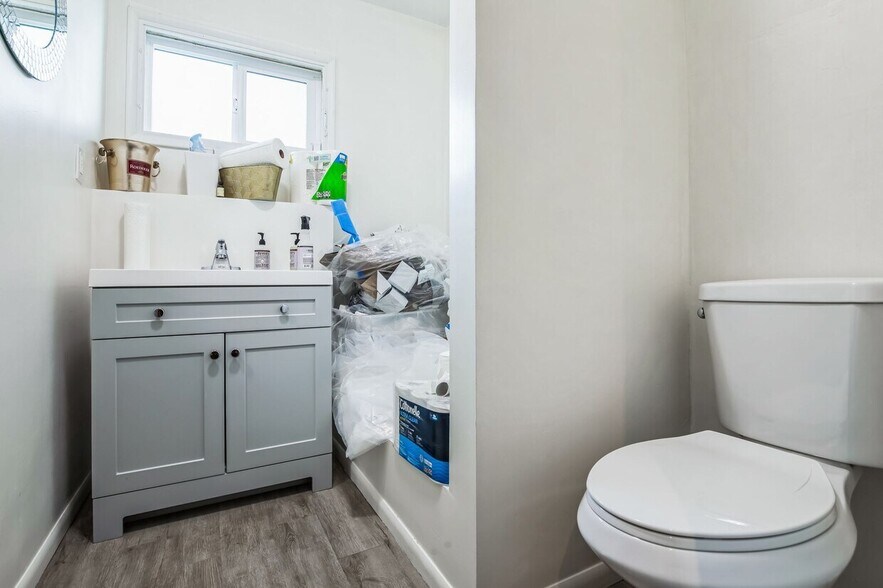 More Photos Of 326 N Coast Hwy, Laguna Beach Apartments For Lease