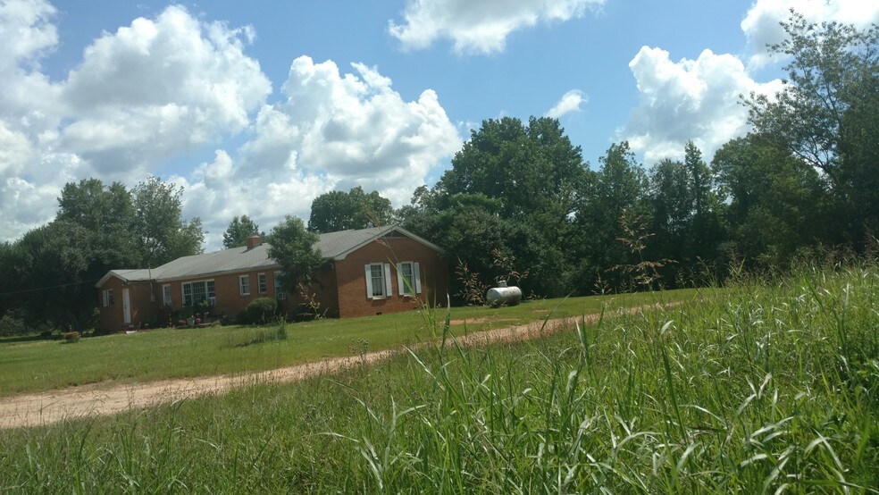 More Photos Of 673 England Chapel Rd, Jenkinsburg Apartments For Sale