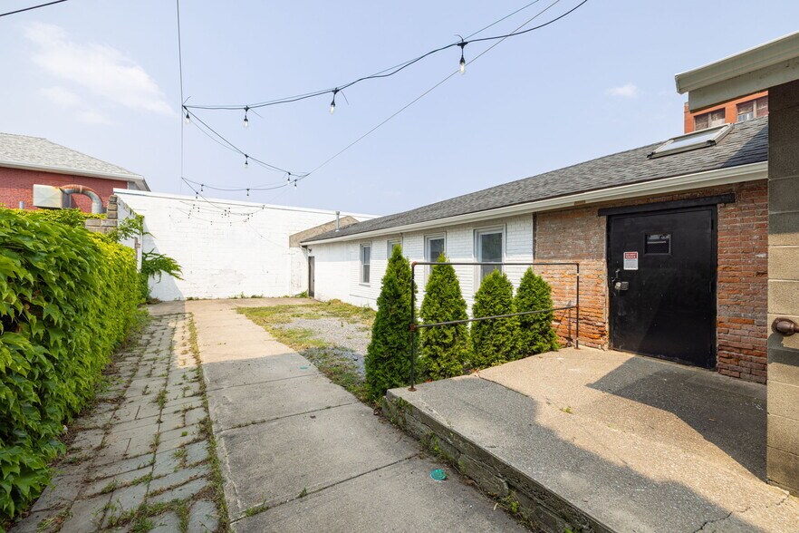 More Photos Of 416 Central Ave, Rochester Loft Creative Space For Sale