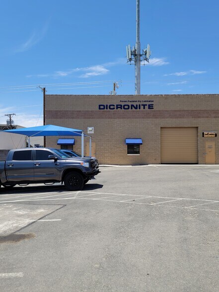 More Photos Of 801 Pendale Rd, El Paso Distribution For Sale