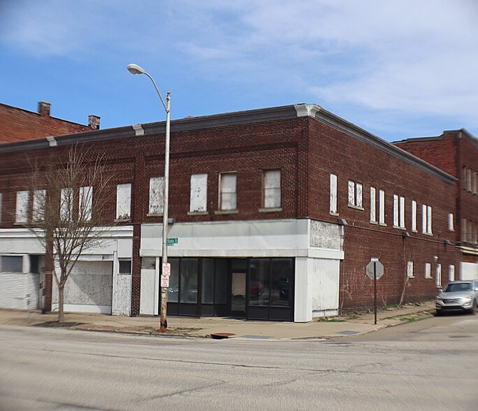 More Photos Of 1521-1527 State St, Erie General Retail For Sale