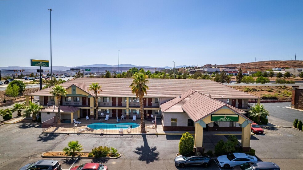 More Photos Of 260 W Main St, Vernal Hotel For Sale