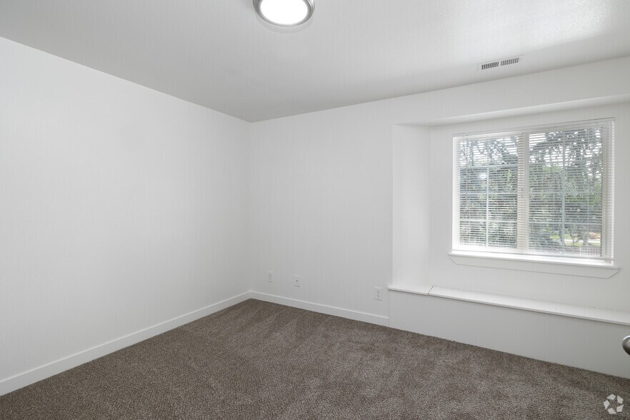 More Photos Of 7501 W Florence Ln, Boise Apartments For Sale