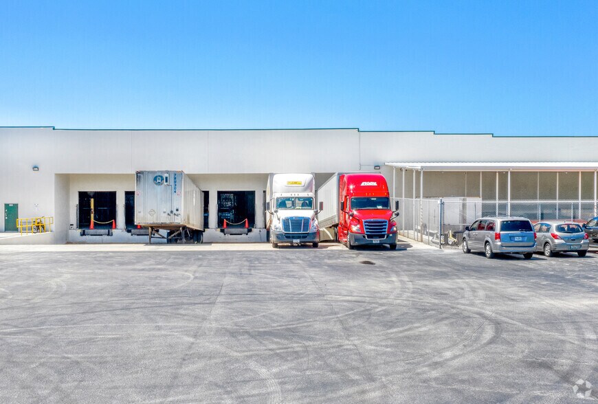 More Photos Of 2000 Tall Pines Dr, Largo Manufacturing For Lease