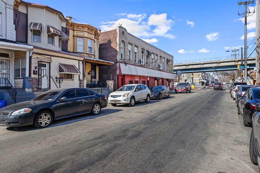 More Photos Of 5300-5302 Market St, Philadelphia Bar For Sale