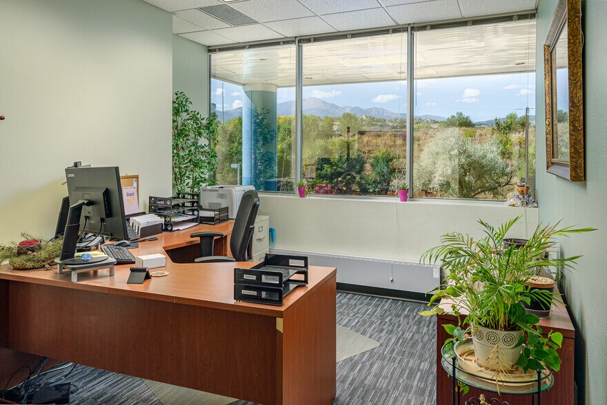 More Photos Of 3630 Sinton Rd, Colorado Springs Office For Lease