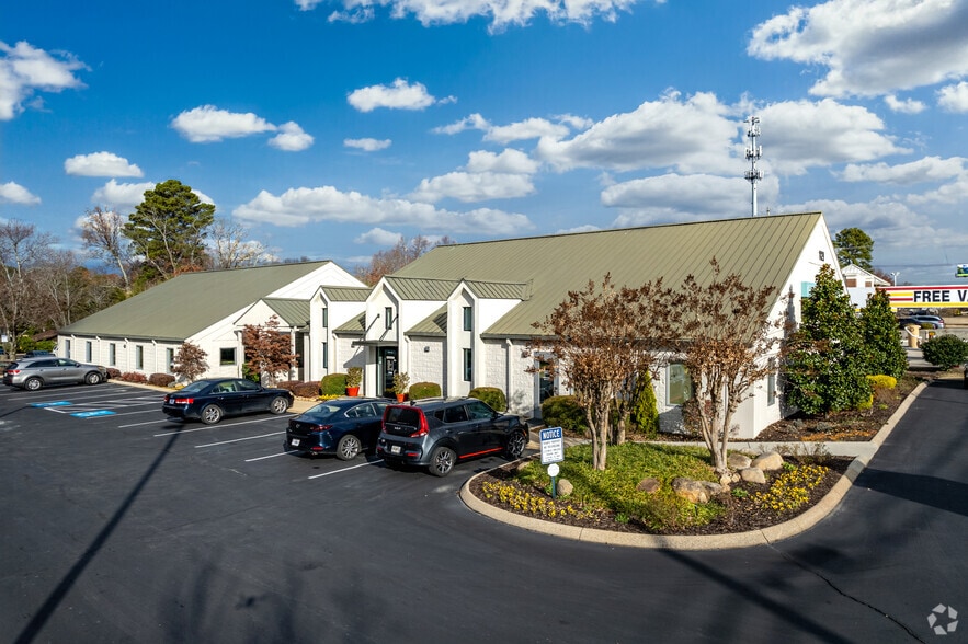 Primary Photo Of 1829 Gunbarrel Rd, Chattanooga Medical For Lease