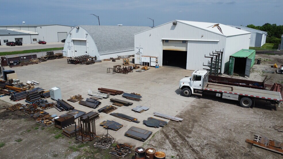 More Photos Of 1109 10th St NE, East Grand Forks Warehouse For Sale