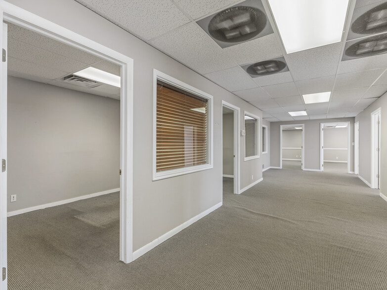 More Photos Of 140 W 2100 S, Salt Lake City Office For Sale
