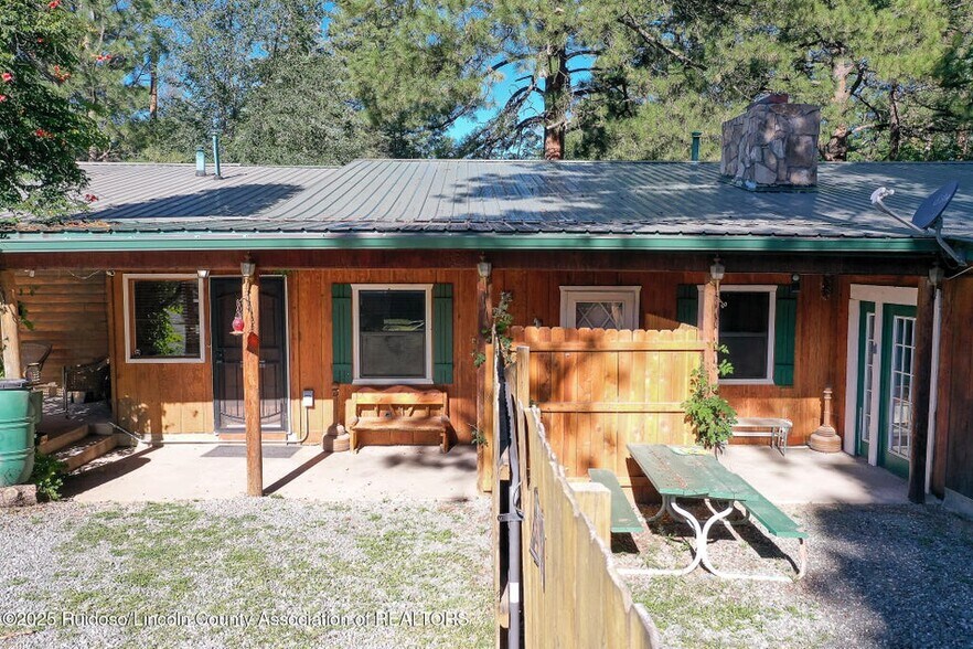 More Photos Of 616 Sudderth Dr, Ruidoso General Retail For Sale