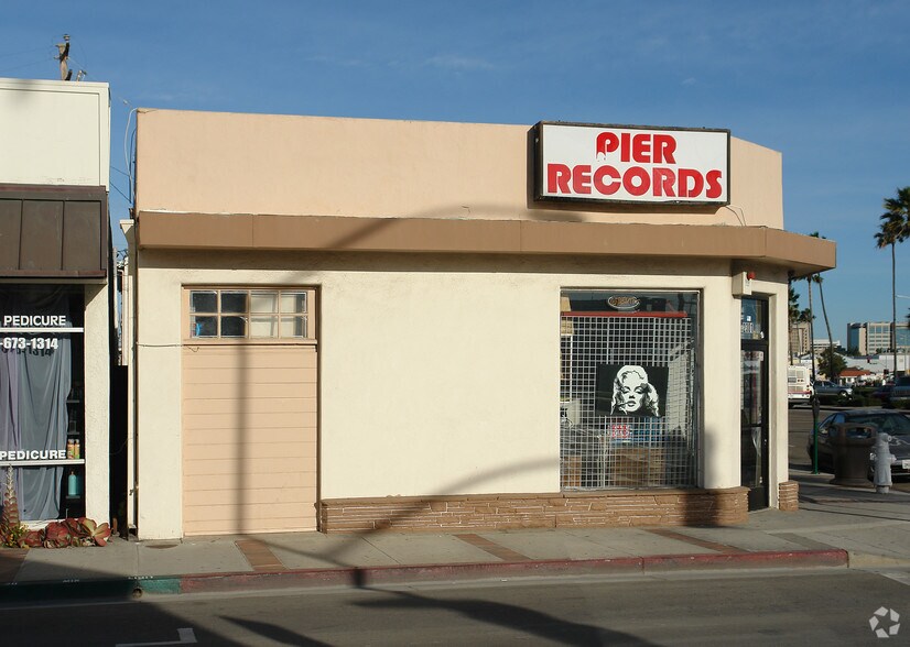 More Photos Of 2301-2307 W Balboa Blvd, Newport Beach Storefront For Lease